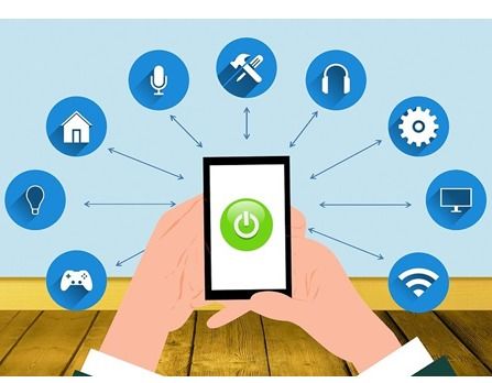 美國未來或?qū)ξ锫?lián)網(wǎng)技術(shù)施壓，華為CEO警示全球產(chǎn)業(yè)需未雨綢繆